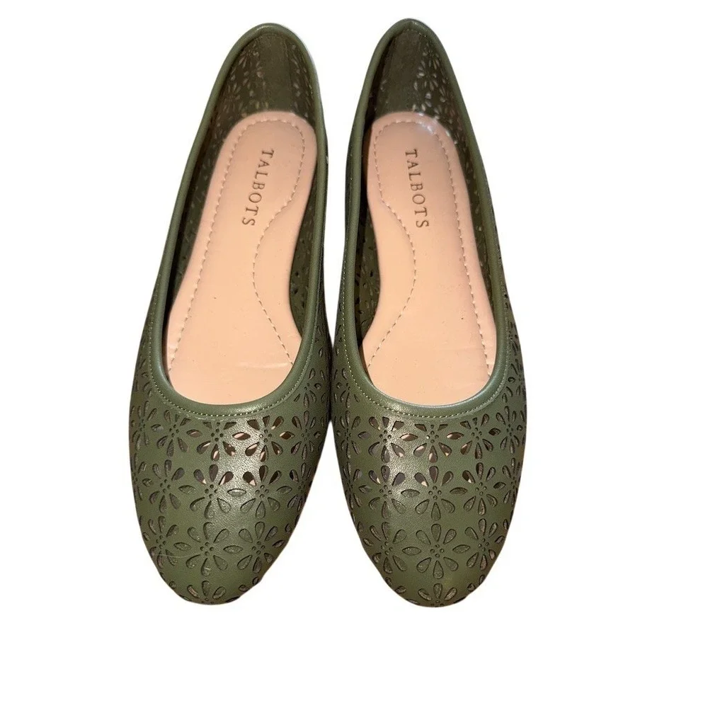 TALBOTS Ansly Perforated Nappa Ballet Flats OLIVE‎ LEAF 6.5M laser cut floral